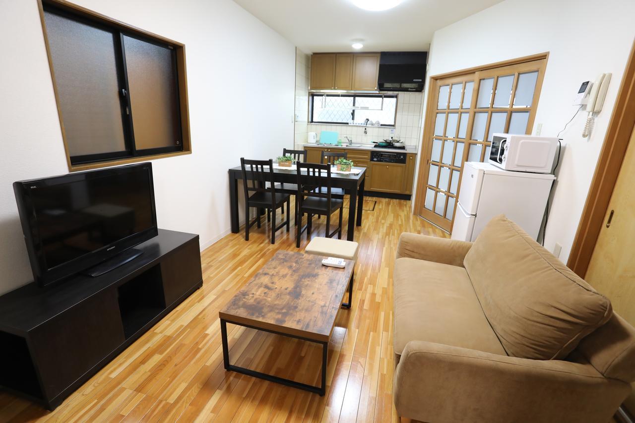 Hostal Yamanoyado TSURU Osaka Exterior foto